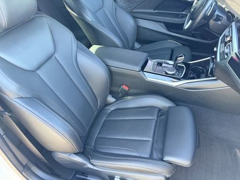 Used 2022 BMW 230i Coupe w/ Convenience Package RWD image 5