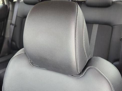 Used 2024 MAZDA CX-50 AWD 2.5 S w/ Preferred Package image 6