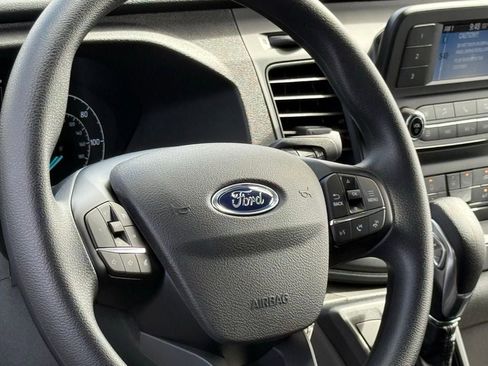 New 2025 Ford Transit 250 148 Medium Roof image 15