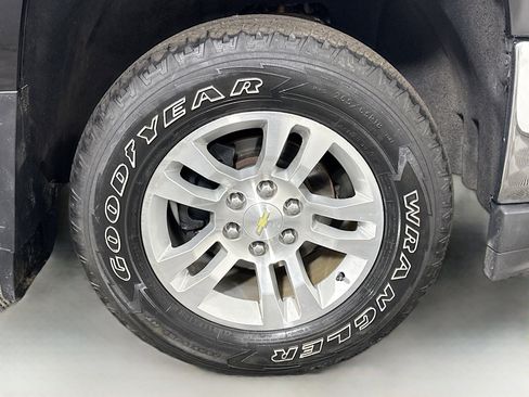Used 2018 Chevrolet Silverado 1500 LT w/ All Star Edition AWD/4WD image 31