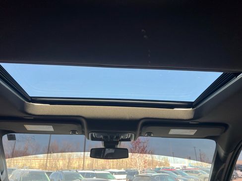 Used 2022 GMC Sierra 2500 Denali image 20