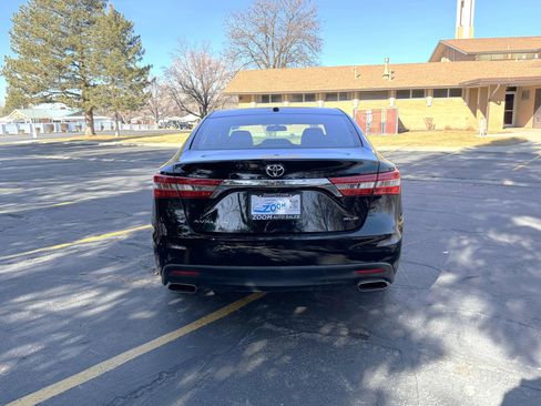 Used 2015 Toyota Avalon XLE image 7