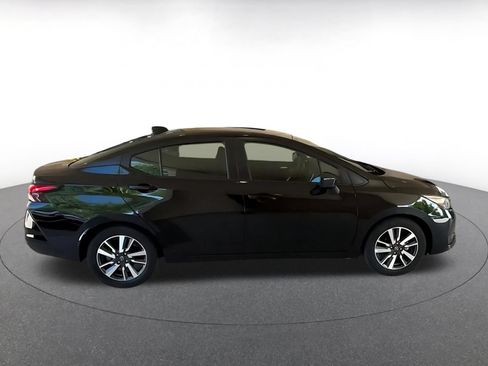 Used 2025 Nissan Versa SV FWD image 16