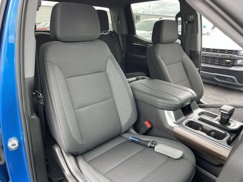 Used 2023 Chevrolet Silverado 1500 RST AWD/4WD image 23