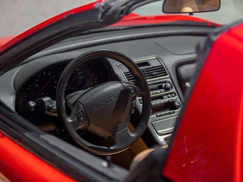 Used 1998 Acura NSX T image 12