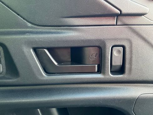 Certified 2022 Subaru Outback Limited image 29