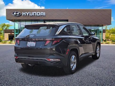 Used 2023 Hyundai Tucson SE FWD image 4