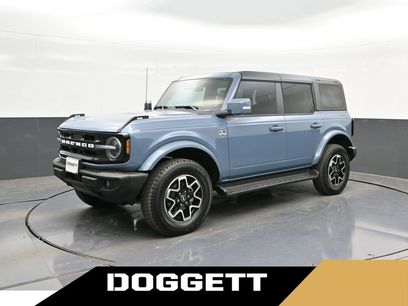 New 2025 Ford Bronco Outer Banks