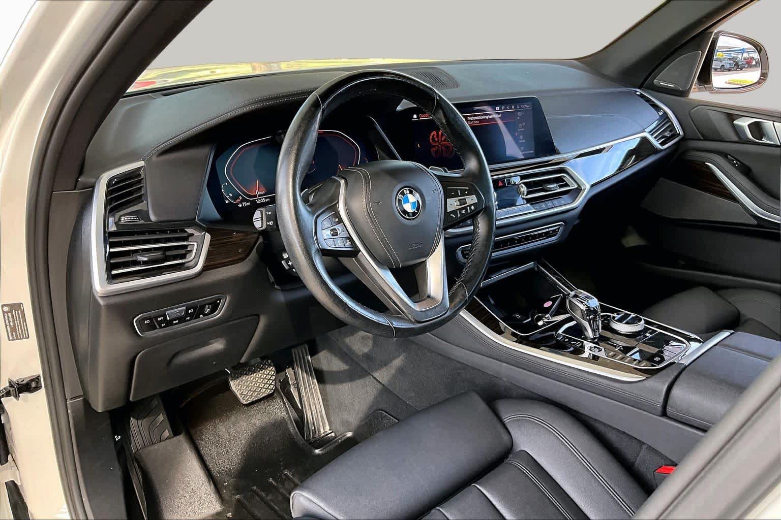 Used 2020 BMW X5 xDrive40i w/ Premium Package AWD/4WD image 18