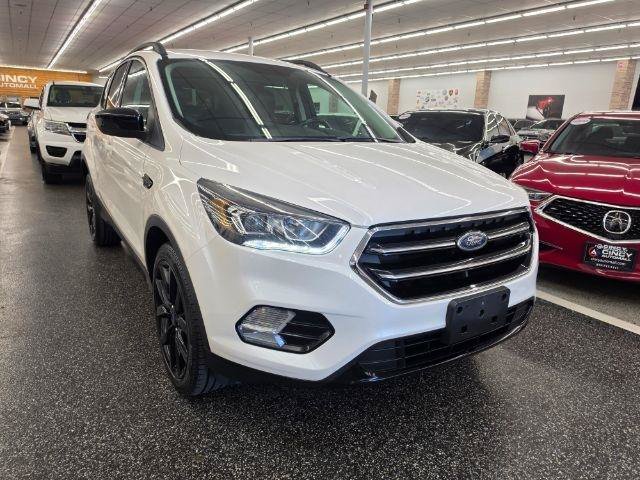 Used 2018 Ford Escape SE w/ SE Sport Appearance Package AWD/4WD image 4