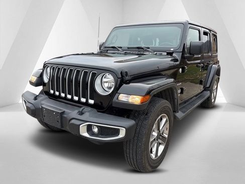Used 2021 Jeep Wrangler Unlimited Sahara image 3