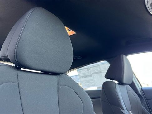 New 2025 Hyundai Elantra SEL image 16