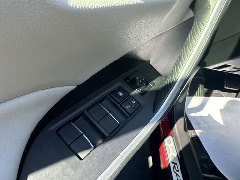 Used 2023 Toyota RAV4 XLE w/ Convenience Package image 19