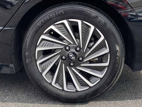 Used 2025 Hyundai Sonata SEL FWD image 7