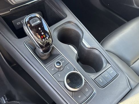 Used 2023 Cadillac XT4 Premium Luxury image 27