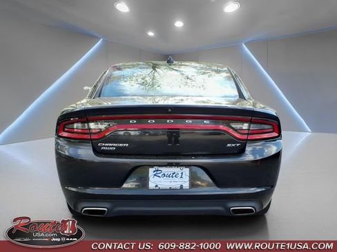 Used 2015 Dodge Charger SXT AWD/4WD image 5