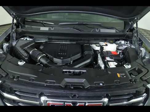 Used 2025 GMC Acadia Elevation image 20