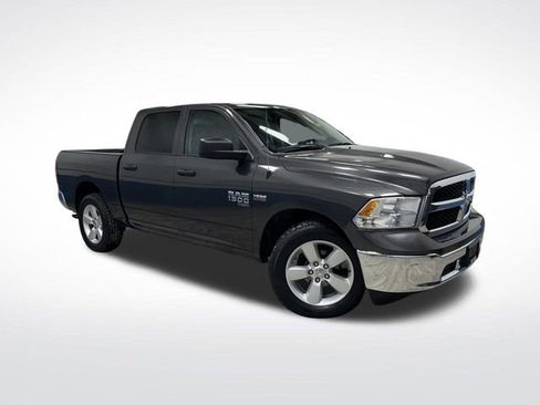 Used 2023 RAM 1500 Classic SLT image 34