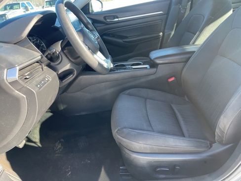 Used 2021 Nissan Altima 2.5 SV image 8