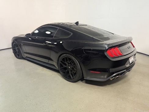 Used 2023 Ford Mustang GT RWD image 5