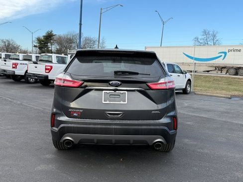 Used 2020 Ford Edge SEL w/ Convenience Package image 5