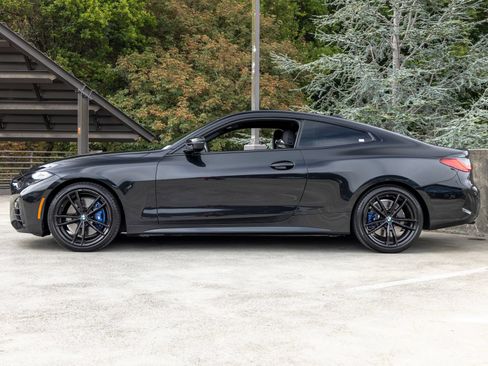 Used 2022 BMW M440i Coupe w/ Shadowloine Package RWD image 2