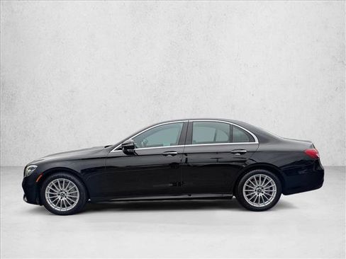 Used 2022 Mercedes-Benz E 350 Sedan image 12