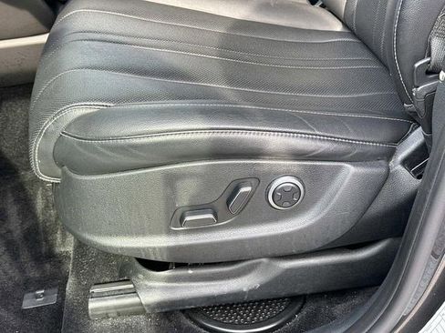 Used 2024 Genesis GV80 2.5T image 23