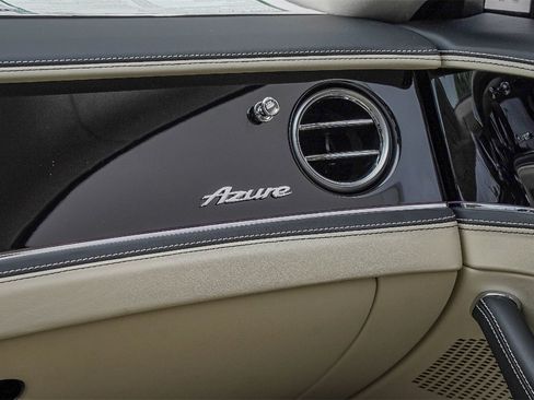 New 2026 Bentley Flying Spur Plug-In Hybrid image 39