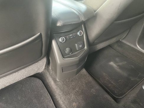 Used 2014 Lincoln MKT AWD w/ Equipment Group 201A image 19