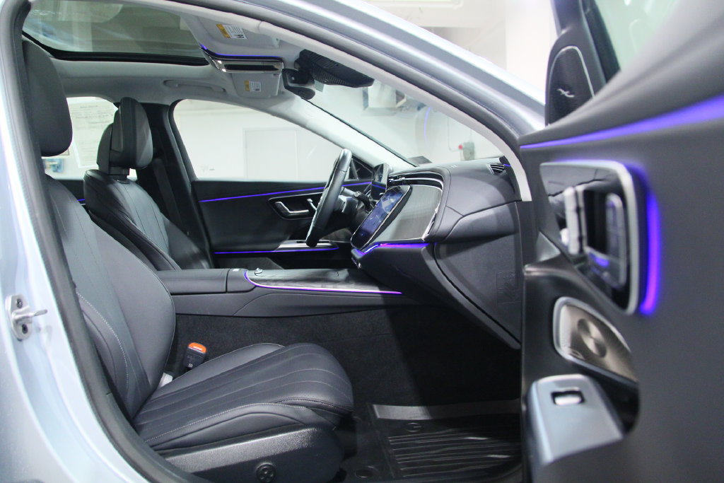 Used 2026 Mercedes-Benz E 350 4MATIC Sedan image 22