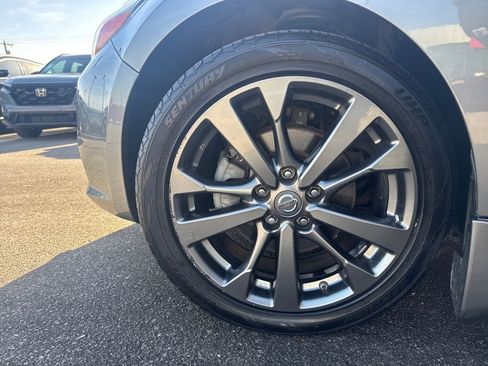 Used 2018 Nissan Altima 2.5 SR w/ SR Special Edition image 28