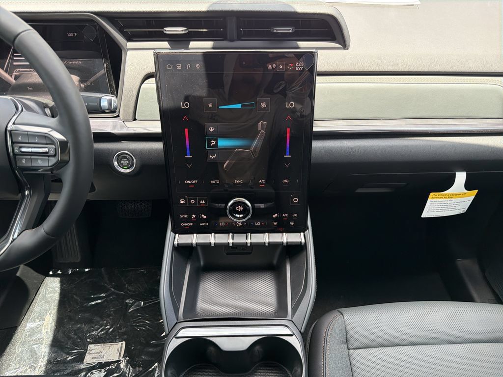 New 2027 GMC Terrain AT4 w/ Technology Package II AWD/4WD image 15