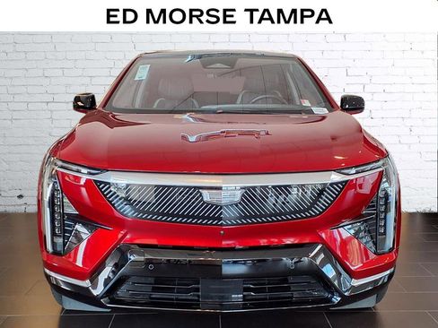 Certified 2025 Cadillac Optiq Luxury 1 image 6