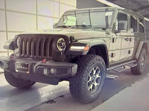 Used 2021 Jeep Wrangler Unlimited Rubicon AWD/4WD image 2