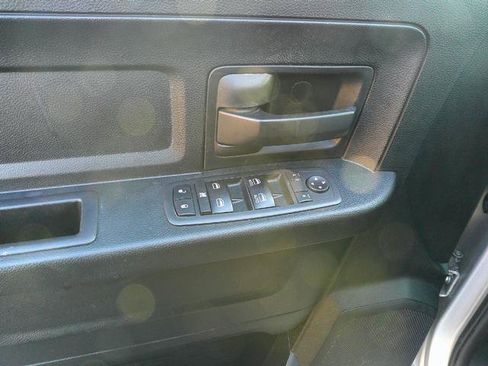 Used 2018 RAM 1500 Express w/ Express Value Package image 8