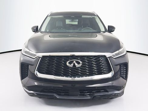 Used 2023 INFINITI QX60 Luxe w/ Cargo Package FWD image 2