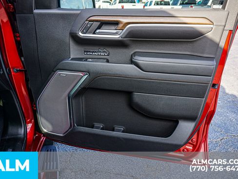 Used 2024 Chevrolet Silverado 1500 High Country w/ Technology Package image 48