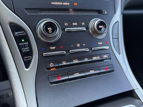 Used 2016 Lincoln MKX Premiere FWD image 31