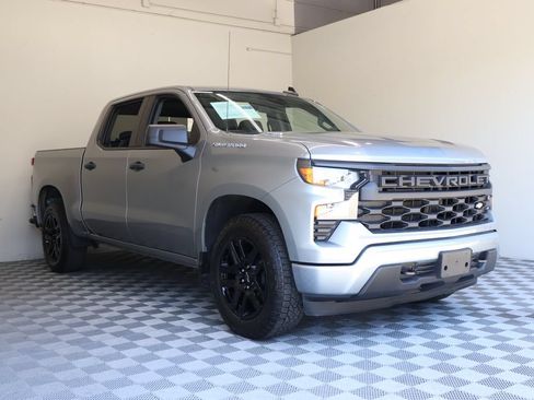 Used 2025 Chevrolet Silverado 1500 Custom w/ Turbomax Blackout Package RWD image 6