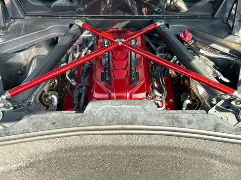 Used 2022 Chevrolet Corvette Stingray Preferred Cpe w/ Z51 Performance Package image 27