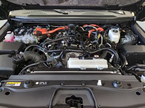 Used 2025 Toyota Land Cruiser 1958 AWD/4WD image 17