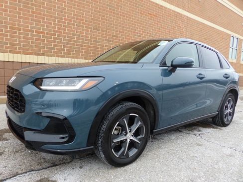 Used 2025 Honda HR-V EX-L image 1