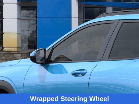 New 2026 Chevrolet Trax LT w/ Driver Confidence Package image 13