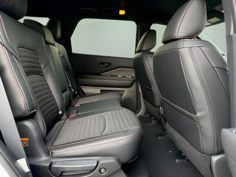 New 2026 Nissan Pathfinder Rock Creek AWD/4WD image 14
