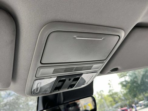 Certified 2021 Honda Pilot Special Edition image 33