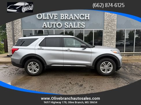 Used 2022 Ford Explorer XLT w/ Class IV Trailer Tow Package AWD/4WD image 1