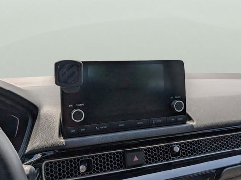 Used 2023 Honda Civic EX image 15