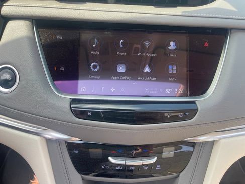 Used 2022 Cadillac XT5 Premium Luxury w/ LPO, Floor Liner Package FWD image 23