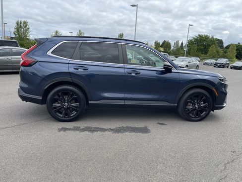 Used 2023 Honda CR-V Sport Touring image 6